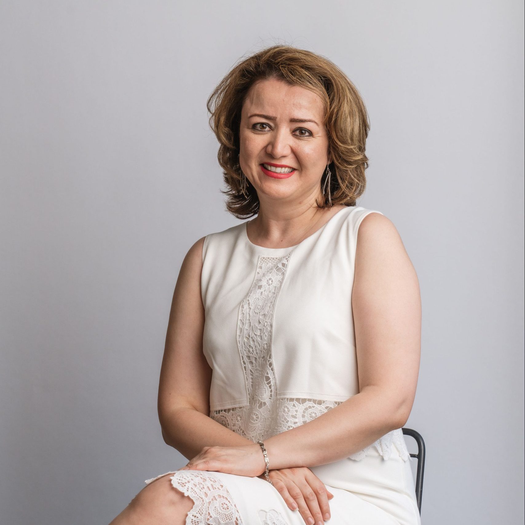 Samira-Gholamzadeh_OHT-scaled-e1672811202161-1708x1708